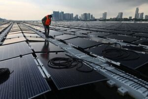 الأردن وإيطاليا يوقّعان اتفاقية لتزويد 33 مستشفى بأنظمة الطاقة الشمسية