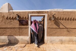 معالي وزير السياحة: القصيم تمتلك مقومات وتجارب سياحية متفردة