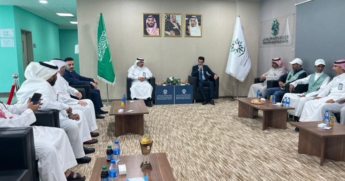 ‏تكريم بيئة الجموم لدورها المتميز في دعم مبادرات التشجير بالكلية التقنية