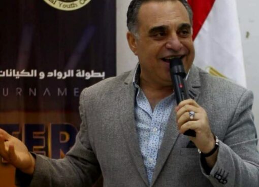 مازالت الكلمة حائرة بين مفهوم لم يقصد ومقصود لم يفهم فإجعل كلمتك بسيطة حتى يفهم مقصدها.