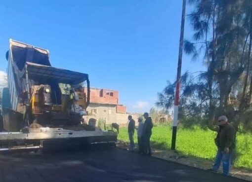 البحيره:رصف طريق قرية حرارة بمركز حوش عيسى بتكلفة ٣ مليون و٧٠٠ ألف جنيه