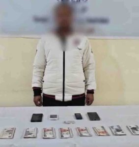 ضبط أحد الأشخاص بالمنيا تخصص في النصب على أصحاب البطاقات الائتمانية