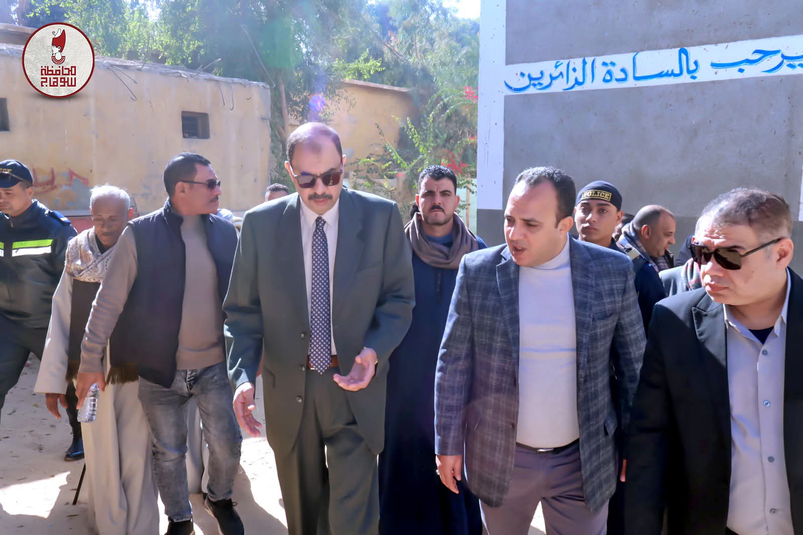 جولة ميدانية لمحافظ سوهاج لمتابعة انتظام لجان إعادة انتخابات مجلس النواب بمراكز المحافظة