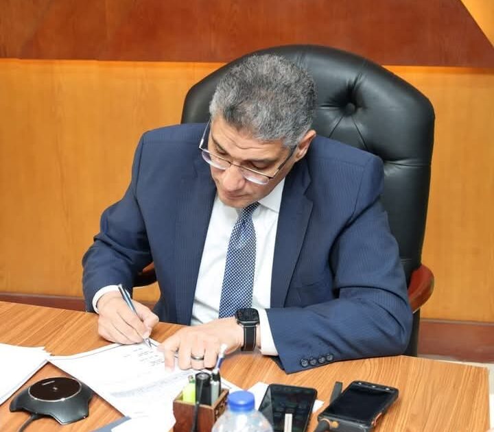 محافظ الجيزة يتابع أعمال فتح لجان جولة الإعادة لانتخابات مجلس النواب بالدائرة الثامنة «إمبابة والمنيرة الغربية» 