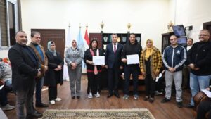 مدير مديرية الشباب والرياضة بالقاهرة يستقبل ويكرّم أبطال كرة السلة وأبطال العالم