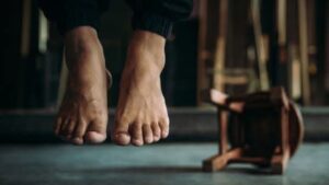 جريمة تهز ديالى.. نجل مسؤول عراقي يقتل والده وينتحر

أشرف ماهر ضلع 