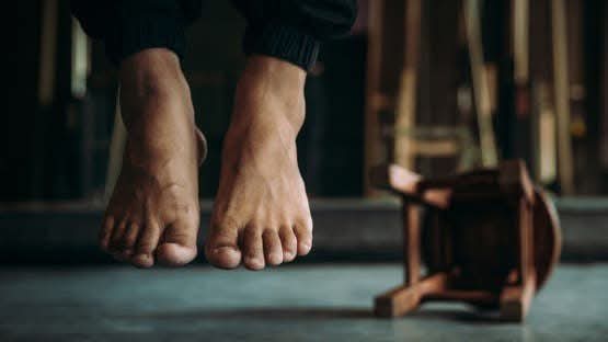 جريمة تهز ديالى.. نجل مسؤول عراقي يقتل والده وينتحر أشرف ماهر ضلع 