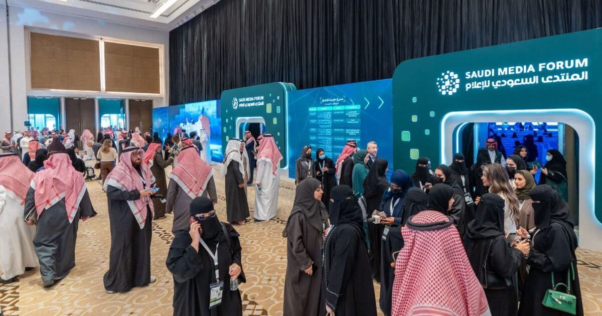 ضوء المنتدى السعودي للإعلام" تحط رحالها في القصيم لاستكشاف الريف والاقتصاد المحلي