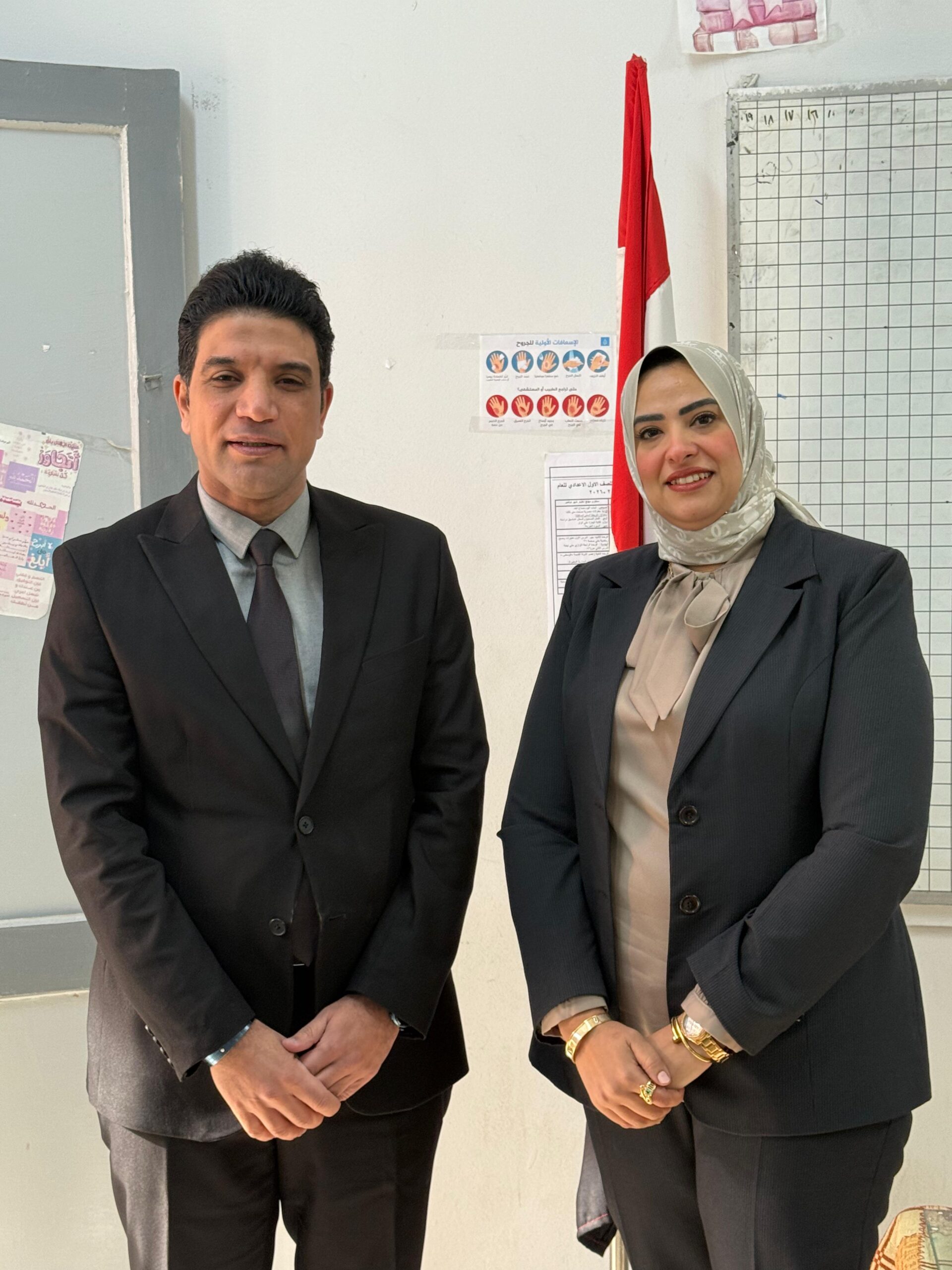 نائب محافظ سوهاج بعد الإدلاء بصوته في انتخابات النواب المشاركة الانتخابية عهدٌ مع الوطن