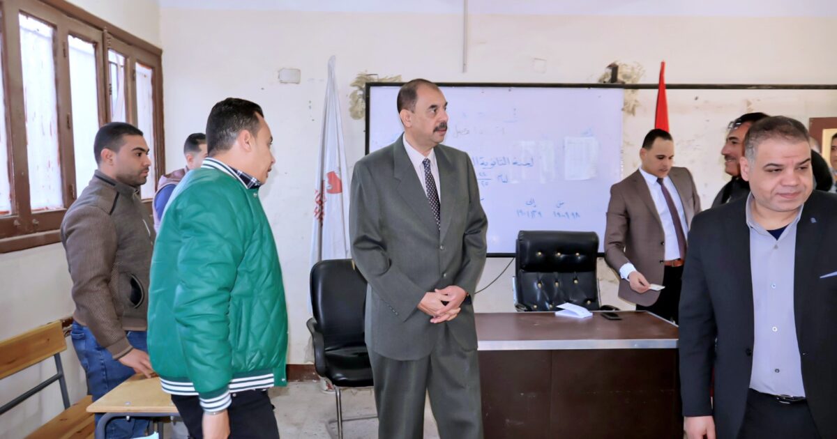 محافظ سوهاج يتفقد لجان إعادة انتخابات النواب بأخميم وسوهاج وساقلتة