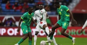 السنغال تروض صقور الجديان