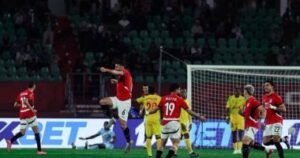 الفراعنه يعبرون لربع النهائى