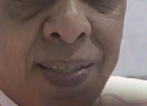 حُبِّكْ سَلَبْ جِسْمِي