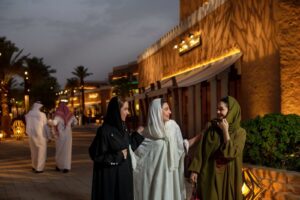 الدرعية في الشتاء .. تجربة نابضة بالحياة بين الترفيه والطبيعة والتاريخ