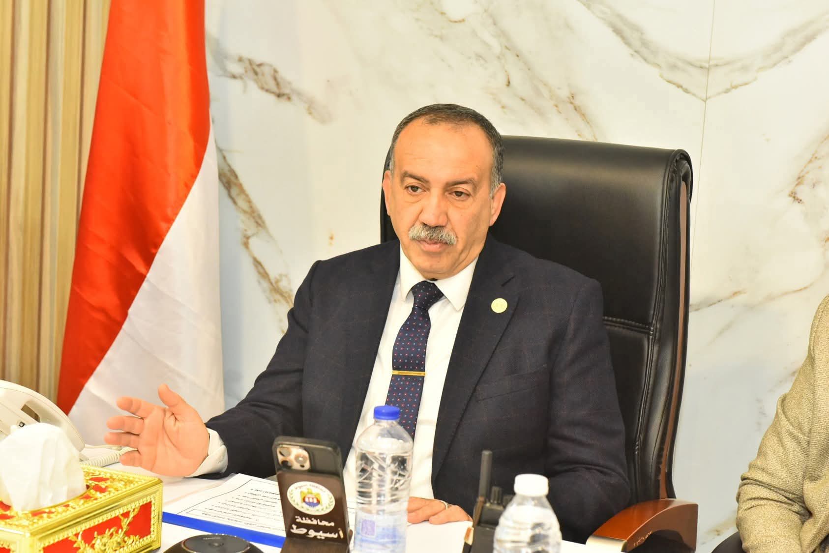 محافظ أسيوط: فتح لجان اليوم الأول لجولة الإعادة في الدوائر الثلاث في موعدها وسط انتظام كامل للعملية الانتخابية