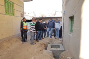 رئيس مياه البحيرة يتفقد مشروعات «حياة كريمة» بقرى مركز أبو المطامير بالبحيرة
