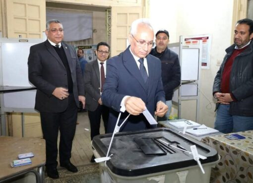 د. عصام فرحات يُدلي بصوته في انتخابات الإعادة لمجلس النواب 