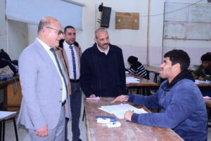 جولات تفقدية لرئيس جامعة سوهاج لمتابعة انتظام امتحانات كلية التكنولوجيا والتعليم