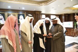 السديس يدشّن دورة التطوير التنظيمي والإداري والتميز المؤسسي والحوكمة لمنسوبي رئاسة الشؤون الدينية