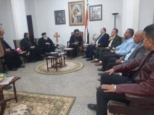 بالإنابة عن محافظ الجيزة…السكرتير العام يزور مطرانية أطفيح للتهنئة بعيد الميلاد المجيد