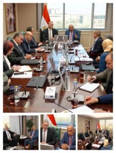 بحث خطة عمل مشترك بين وزيرا الكهرباء والطاقة المتجددة والبترول والثروة المعدنية لتأمين التغذية الكهربائية 