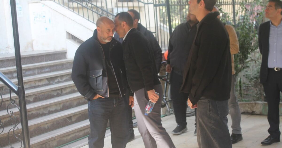 النائب حسام سعيد يشارك في تشييع جثمان والدة رجل الأعمال حسام حسن بالمعادي