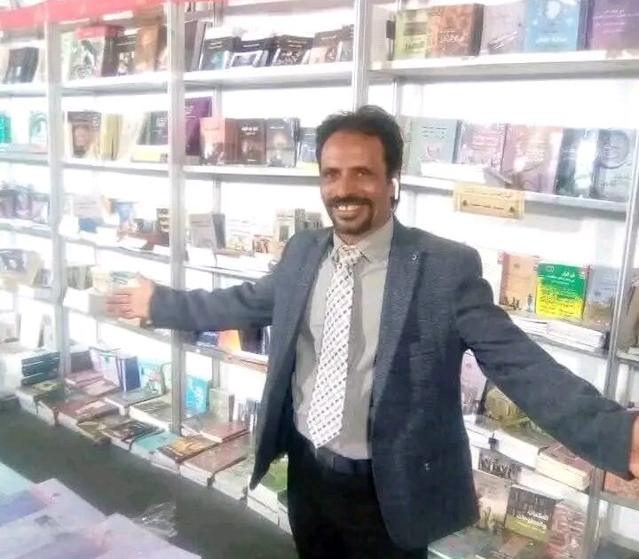  في عينيك أرى قصيدة