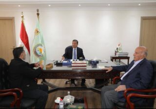 وزير الزراعة يبحث مع اتحاد منتجي الدواجن استقرار الأسعار ويؤكد دعم صغار المربين