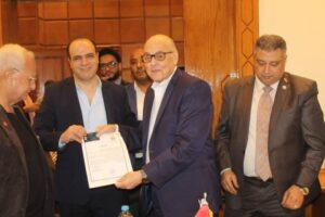 حزب الغد يرفض قانون الحكومة