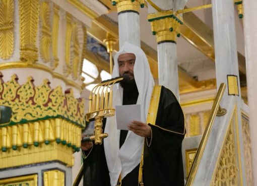 البعيجان يؤم المصلين لصلاة الجمعة بالمسجد النبوي