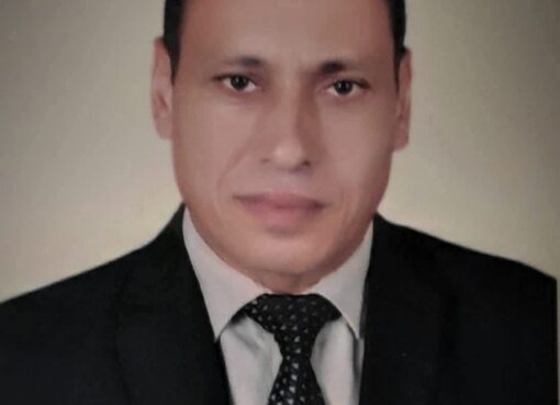 تَائِهُ فِي وَادِي الْغَرَامِ