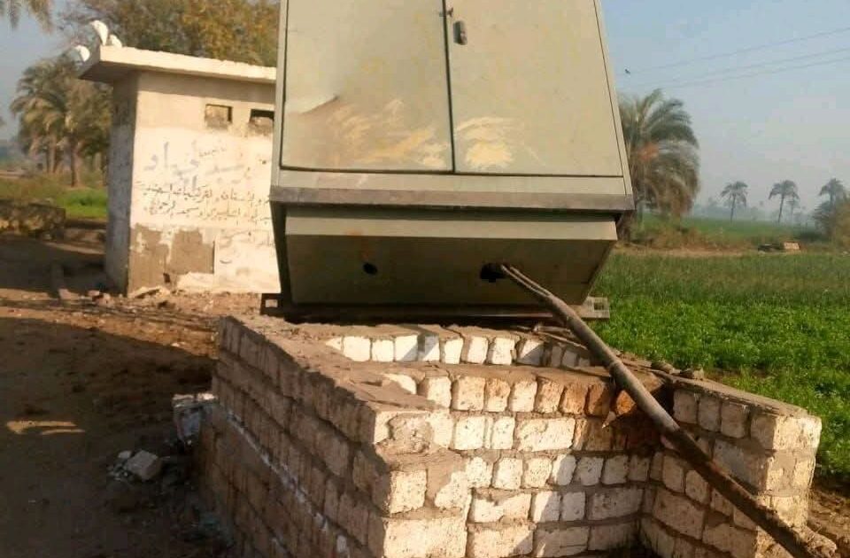 محول الموت يهدد حياة 5000 مواطن في عزبة ذكي بالمنيا صرخة استغاثة في وجه الإهمال