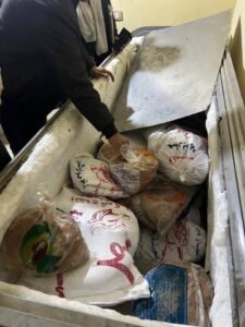 خلال شهر ..محافظة الجيزة تضبط 75 طن مصنعات لحوم ودواجن فاسدة 