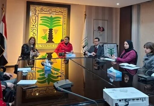 اللجنة الدائمة للصحة والسكان تعقد اجتماعها الدوري لمناقشة تطوير «وحدة الطفل الآمن» 