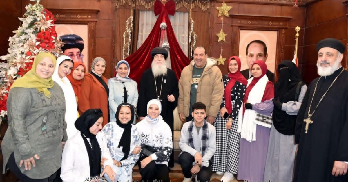 بالصور:تحت رعاية وزير الشباب والرياضة كيان شباب الوطن يزور عدد من الكنائس.