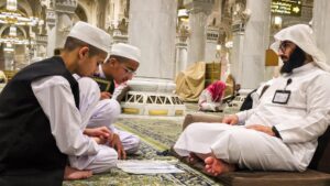 البرنامج القرآني الشتوي بالمسجد الحرام يوفر مسارات لحفظ ومراجعة القرآن الكريم