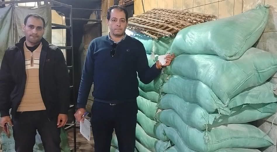 تموين البحيرة : ضبط مخبز لتجميعه عدد 9 شكاير دقيق بلدي مدعم من السوق السوداء بغرض التربح