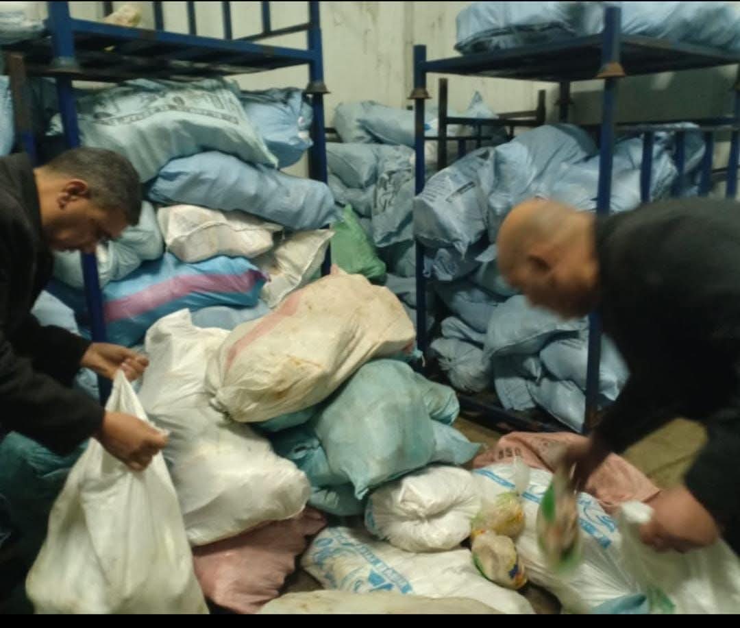 بيطري القليوبية ومباحث التموين يضبطان 14 طناً لحوم ودواجن غير صالحة للاستهلاك الآدمي بطوخ