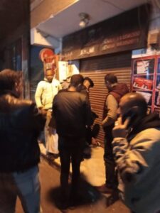 خلال حملات ليلية .. غلق وتشميع منشآت مخالفة بأرض اللواء غير ملتزمة بمواعيد الغلق وتسبب إزعاجًا