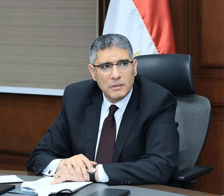 محافظة الجيزة تعلن 32 مركزًا للوقاية من السعار للحالات الناتجة عن عقر الكلاب الضالة والحيوانات 