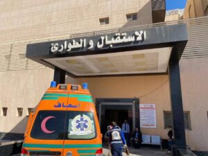 جامعة سوهاج تنقذ طفلين من موت محقق بعد طعنات نافذة بالصدر