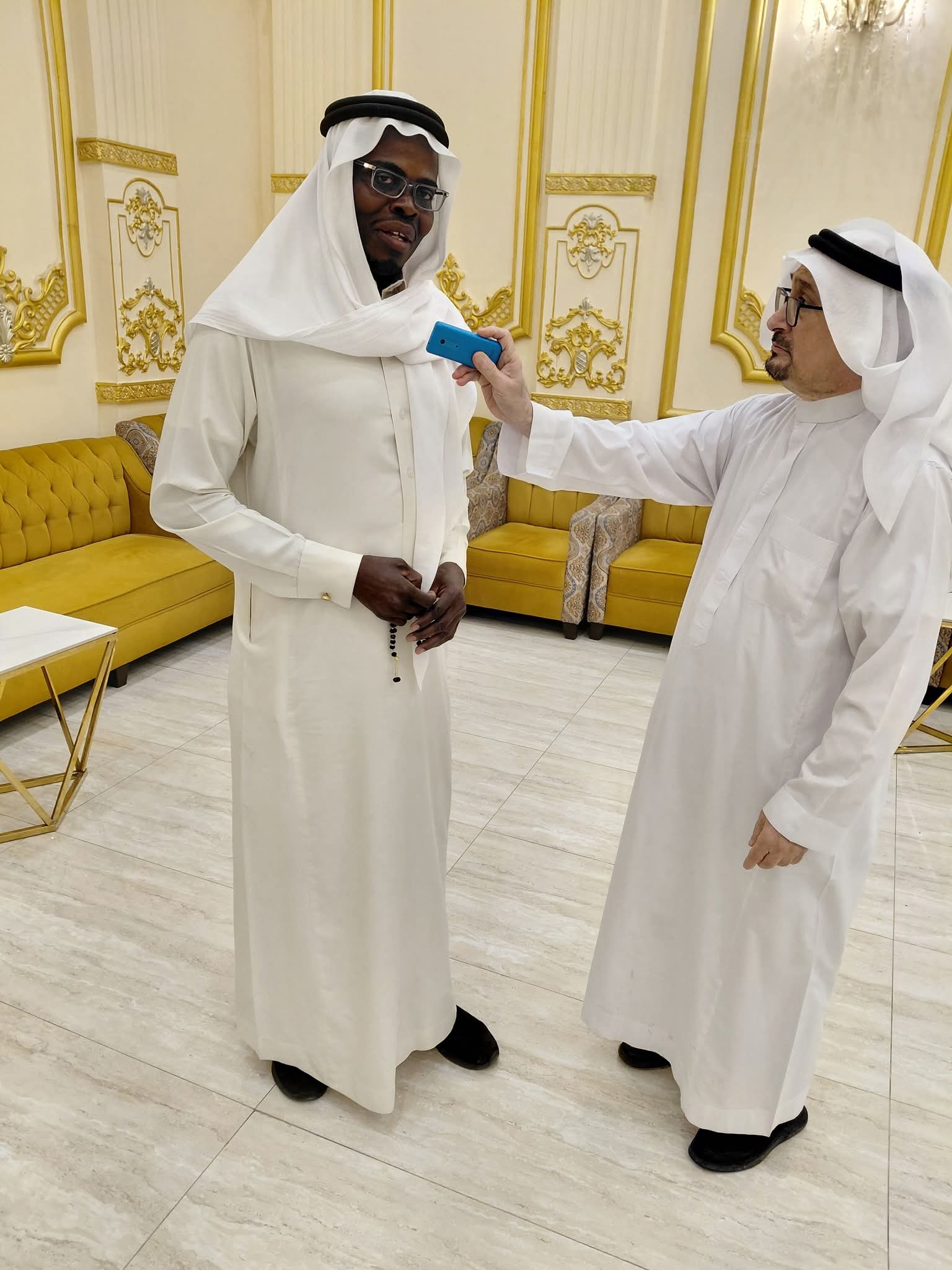 لقاء خاص مع الممثل محمد تكروني: يؤكد بأن هناك عمل فني قادم مع الفنان خالد عبدالرحمن