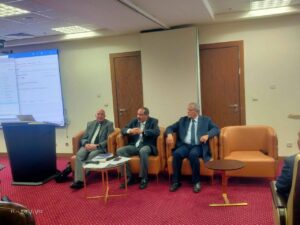 التعليم العالي : اجتماع لجنة تقييم المعاهد العليا الخاصة بقطاع الدراسات التجارية
