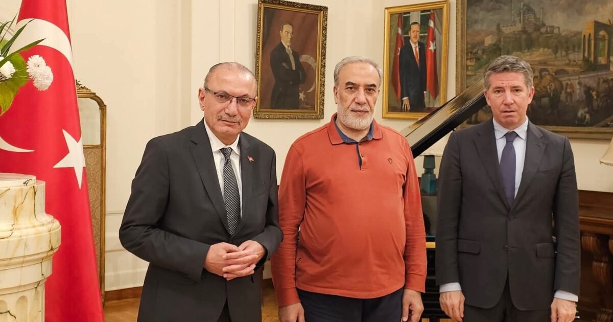 سفير تركيا بالقاهرة يستضيف نائب وزير الخارجية ومدير شمال وشرق أفريقيا