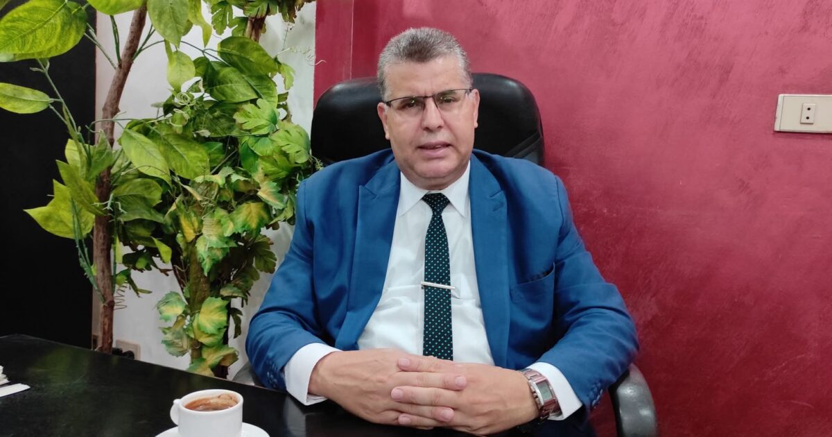 التوعية من الإنزلاق وراء التشبه بلا تبصرة