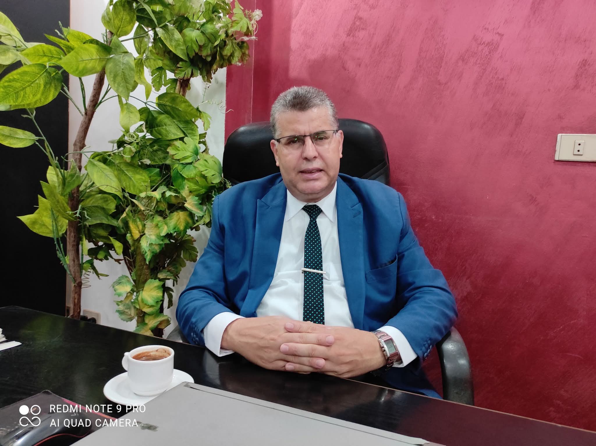 التوعية من الإنزلاق وراء التشبه بلا تبصرة