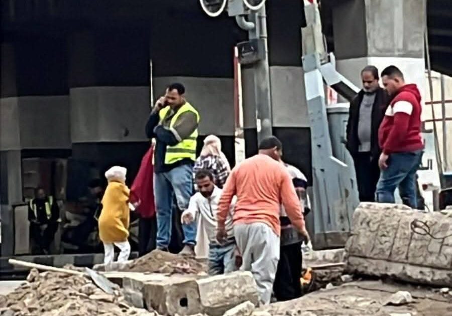 محافظ البحيرة؛ إتخاذ حزمة من الإجراءات الوقائية للحفاظ على المواطنين أثناء غلق المزلقان 