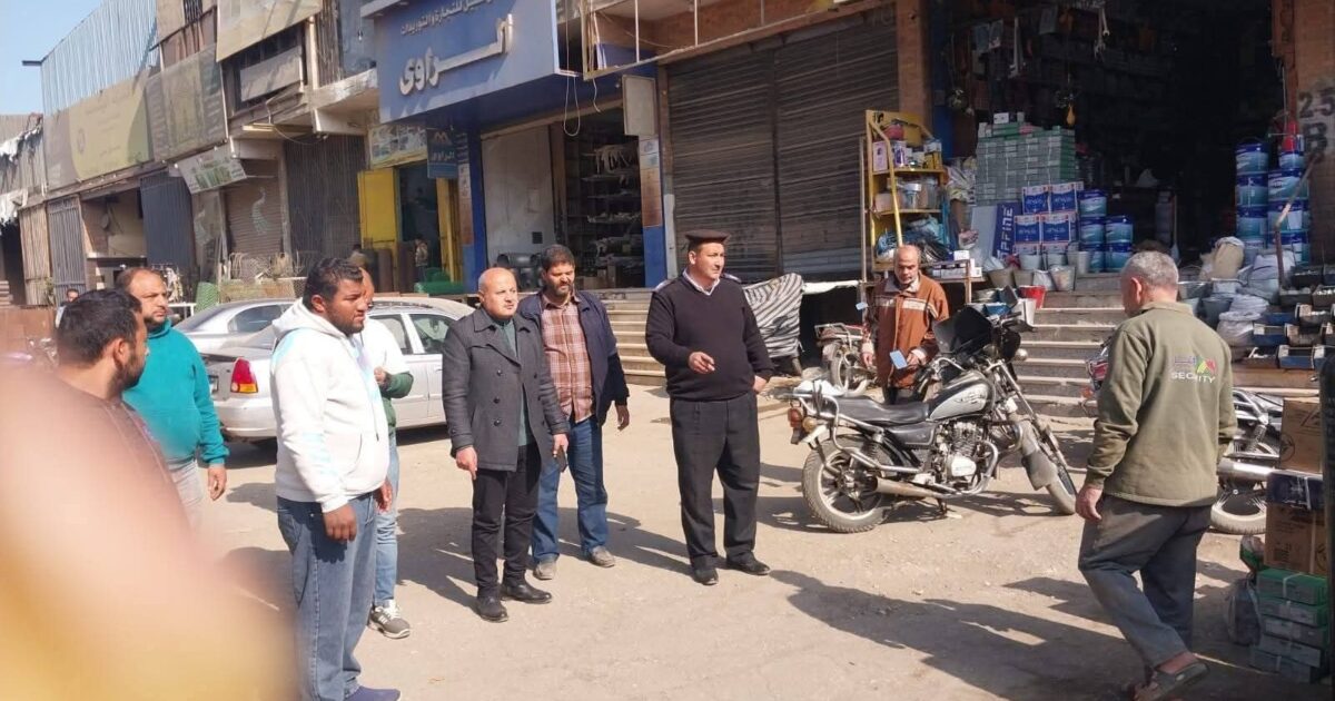 حملة مكبرة لرفع الإشغالات بالطريق البطيء قطاع قليوب