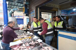 حملات توعوية ورقابية لسلامة الغذاء بدمنهور لضمان غذاء آمن للمواطنين