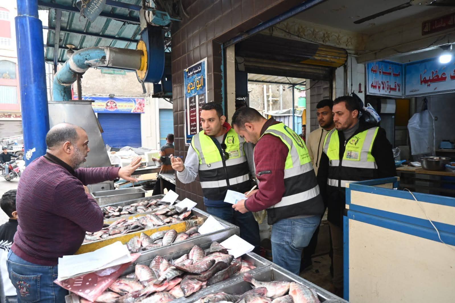 حملات توعوية ورقابية لسلامة الغذاء بدمنهور لضمان غذاء آمن للمواطنين